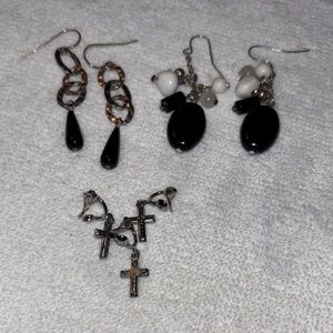 Source Unknown Black and White Earring Collection
